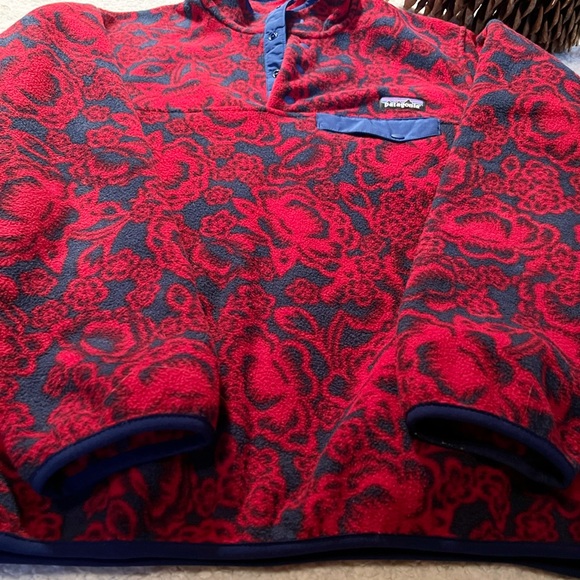 Patagonia Synchilla Snap-T Fleece Pullover in Red Lotus - Picture 5 of 9